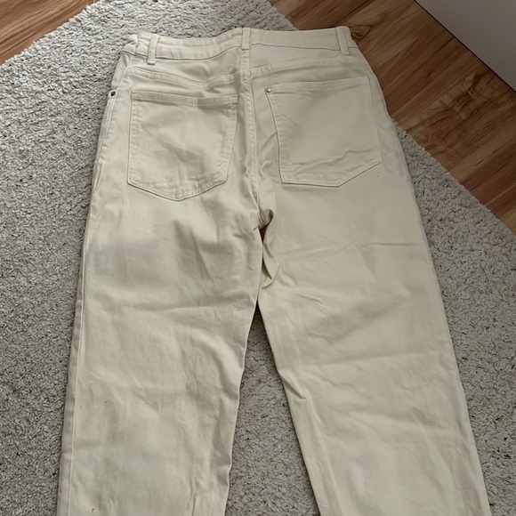 Jeans - Picture 3 of 3